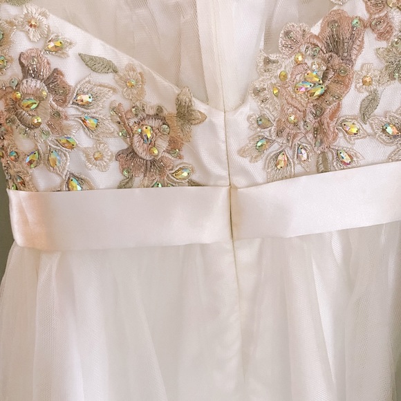 Prom dress - Picture 3 of 3